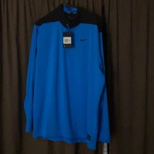 Nike dry fit men’s golf long sleeve pull over